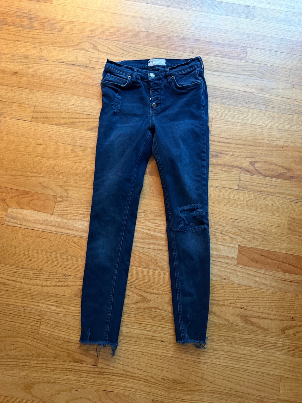 Free People Distressed Jeans